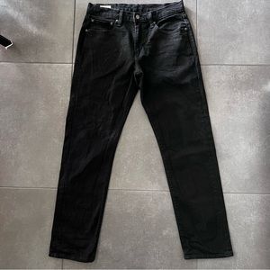 Black Levi’s 502 taper *PREMIUM*